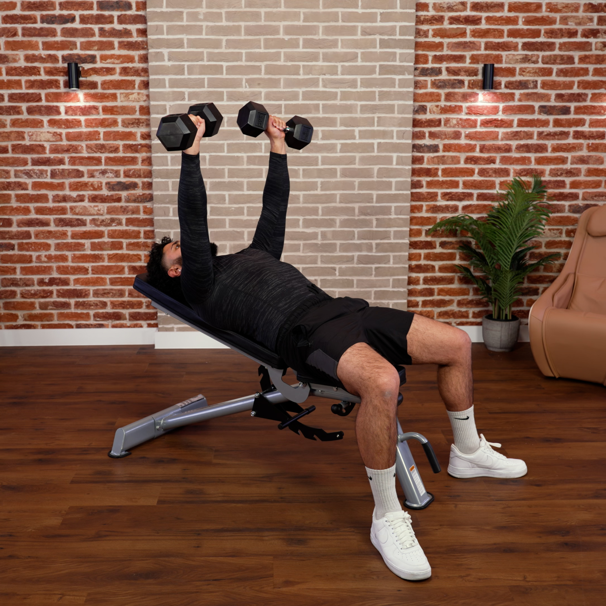Horizon Adonis Gym bench - uk.johnsonfitness.com