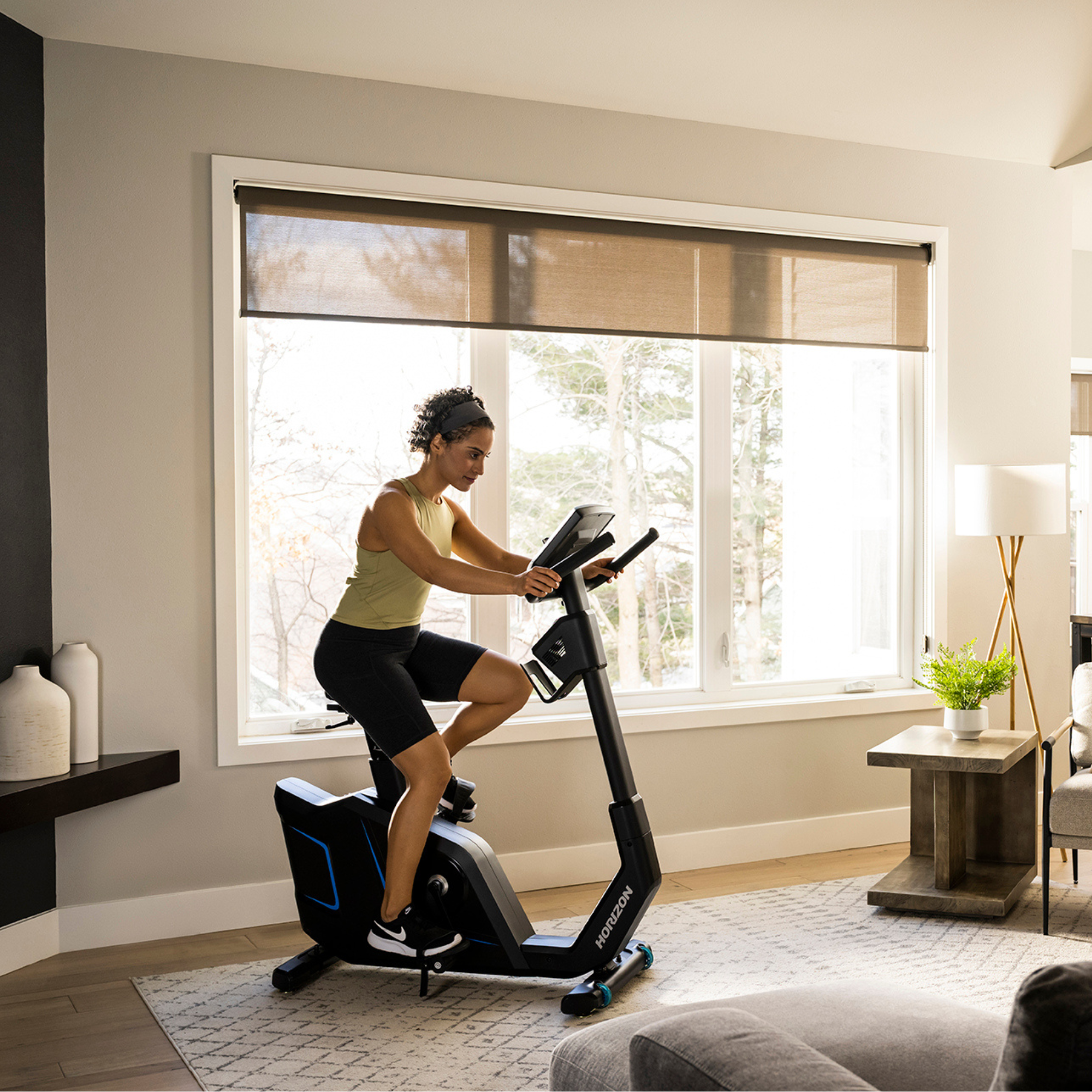 Horizon 5.0U Upright Bike