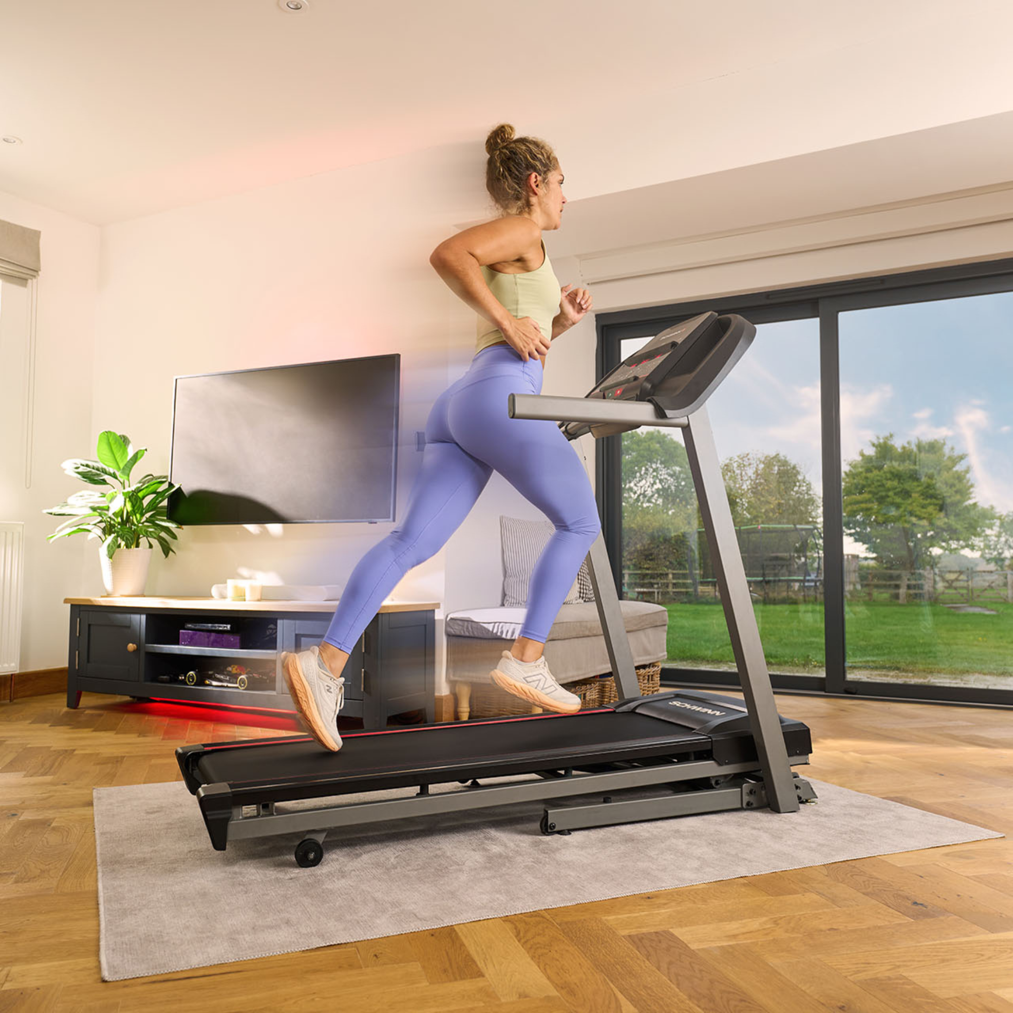 Schwinn Fitness 3.5T Treadmill - uk.johnsonfitness.com
