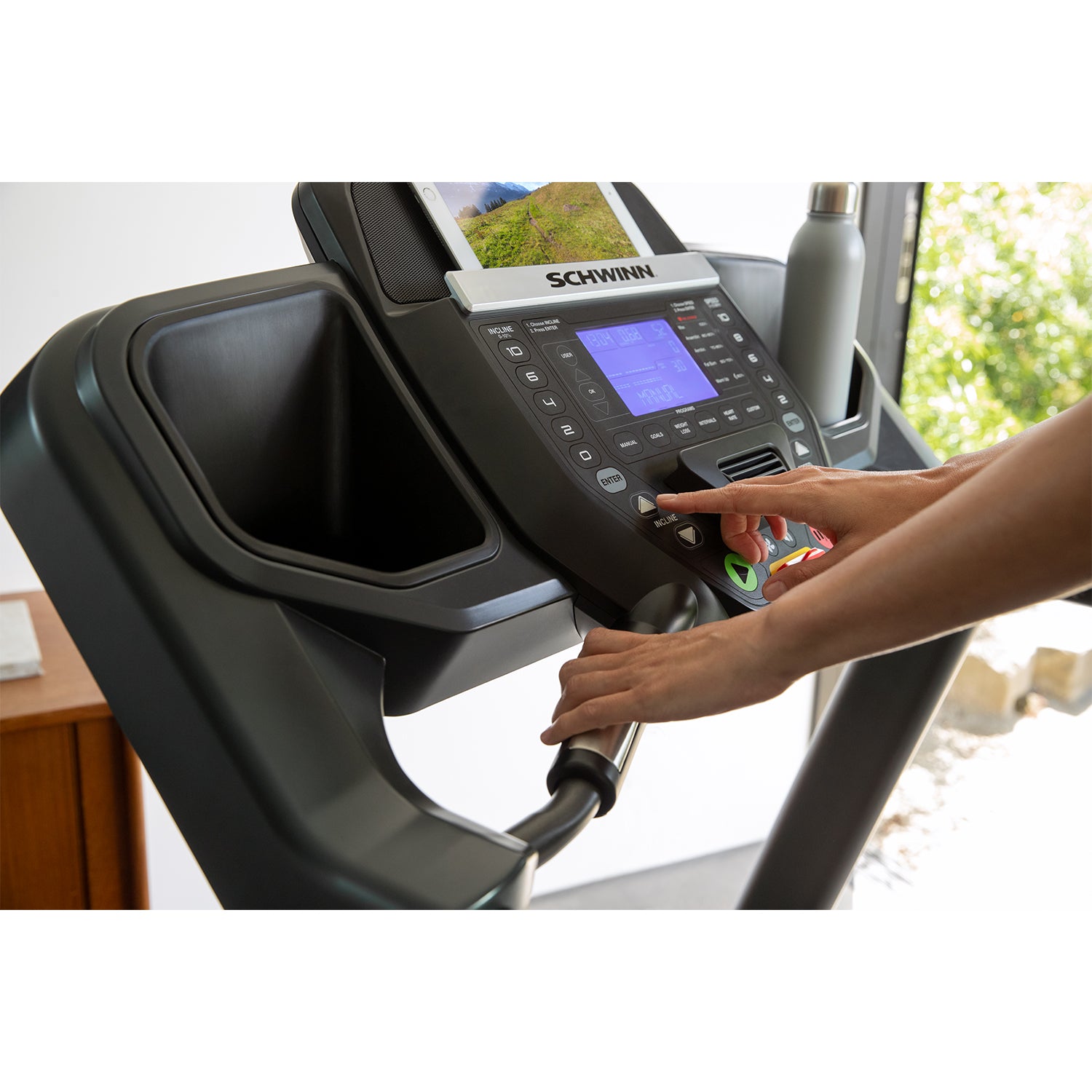 Schwinn Fitness 510 Treadmill - uk.johnsonfitness.com