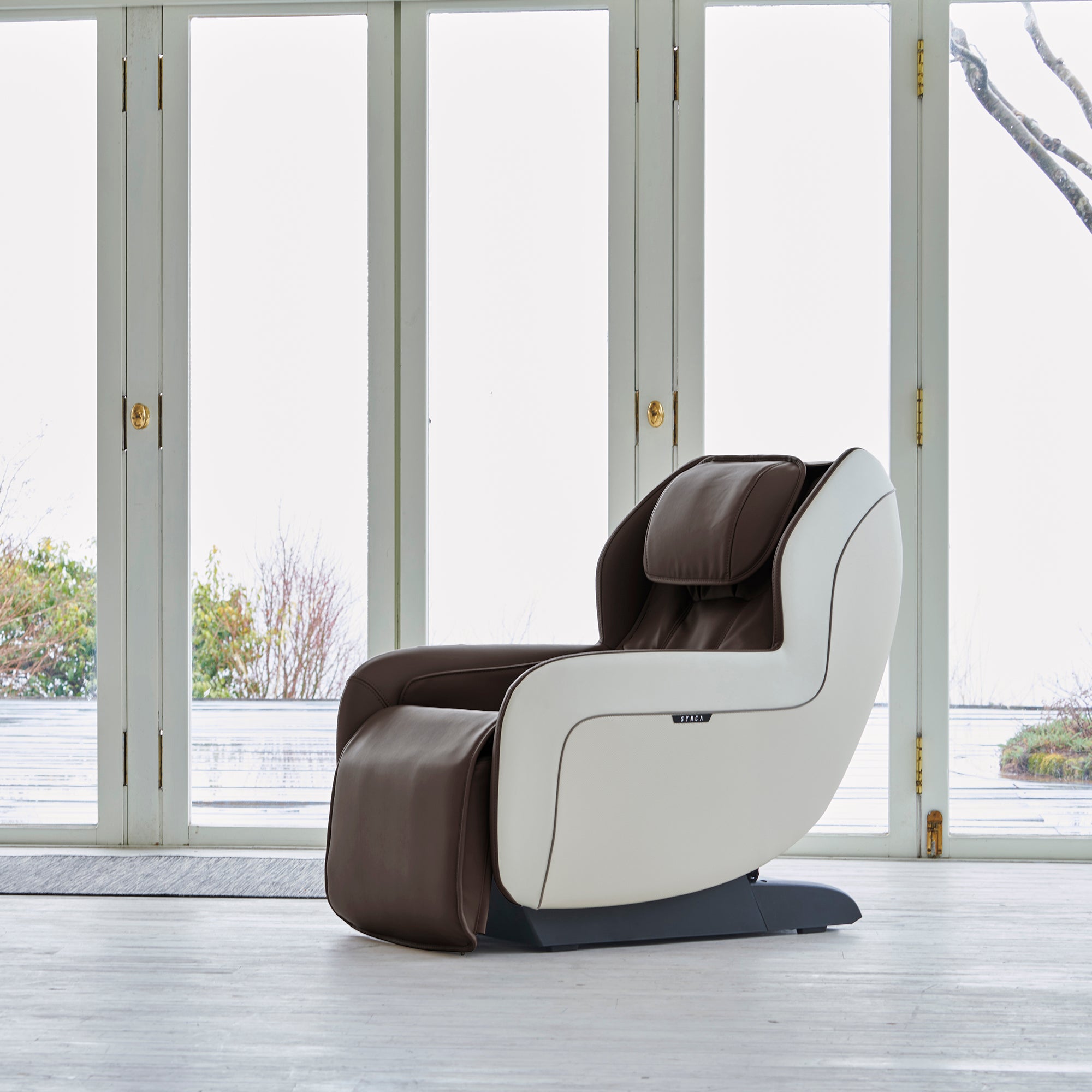 Synca Circ Plus Massage Chair - uk.johnsonfitness.com