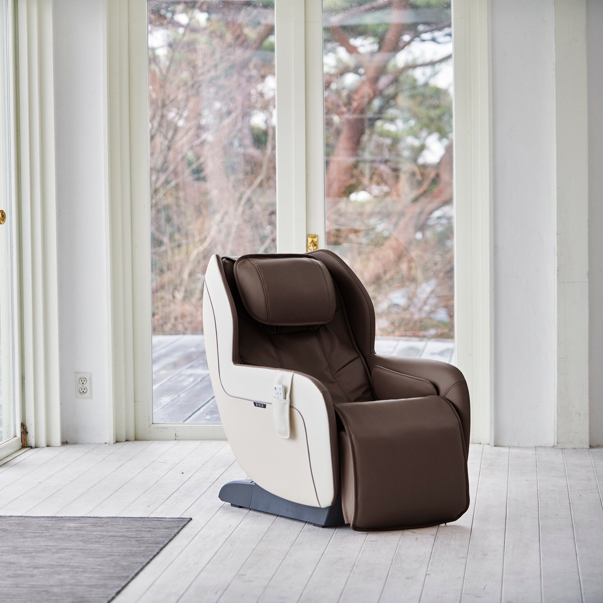 Synca Circ Plus Massage Chair - uk.johnsonfitness.com