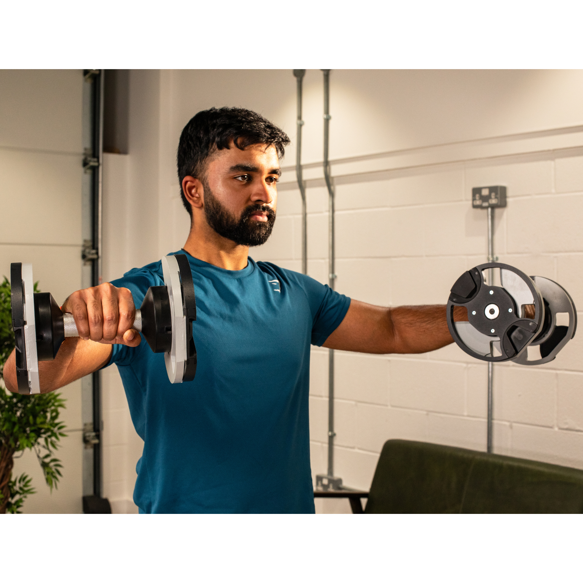 Horizon Adjustable Dumbbells Pair 2 - 20kg - uk.johnsonfitness.com