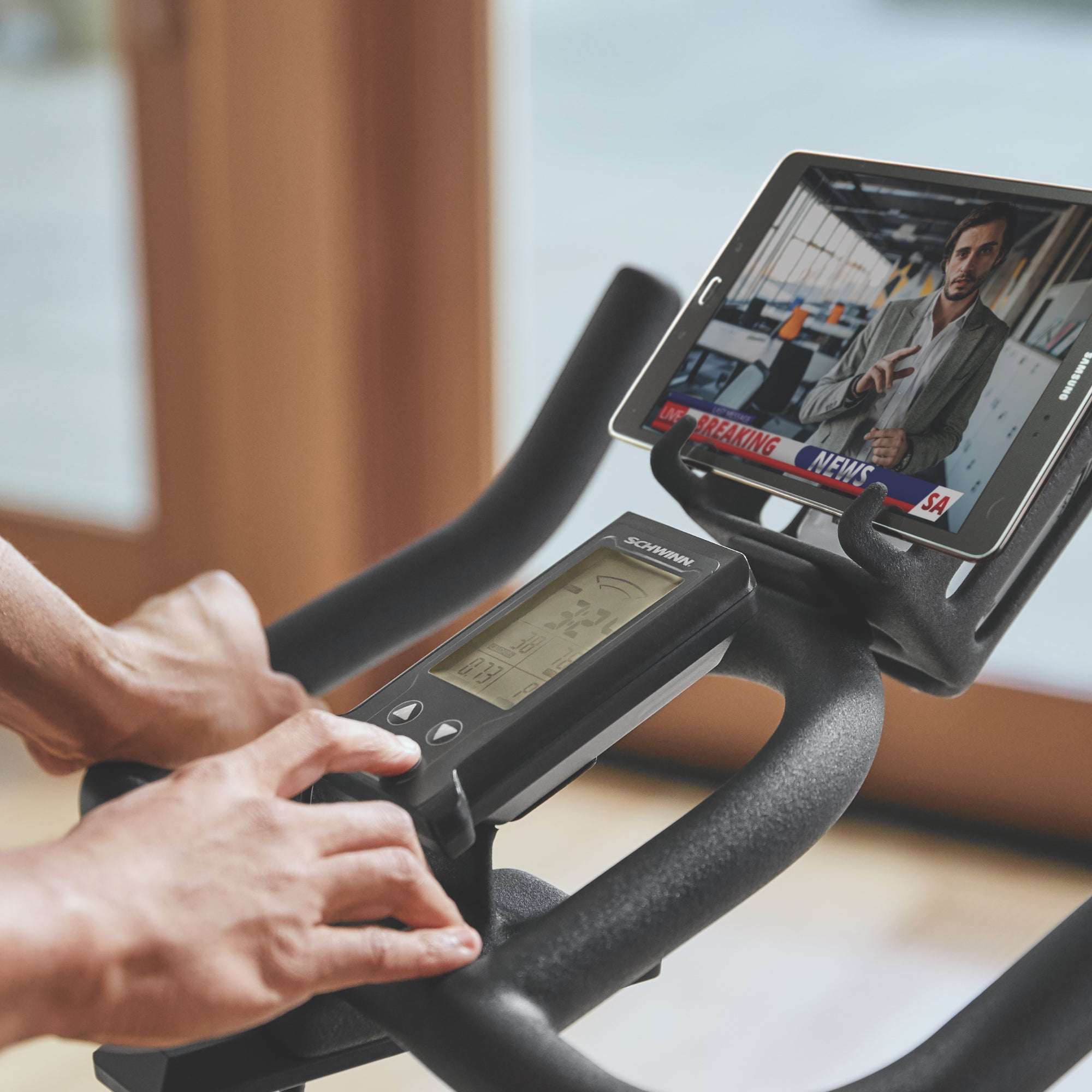 Schwinn Fitness 700IC Indoor Cycle - uk.johnsonfitness.com