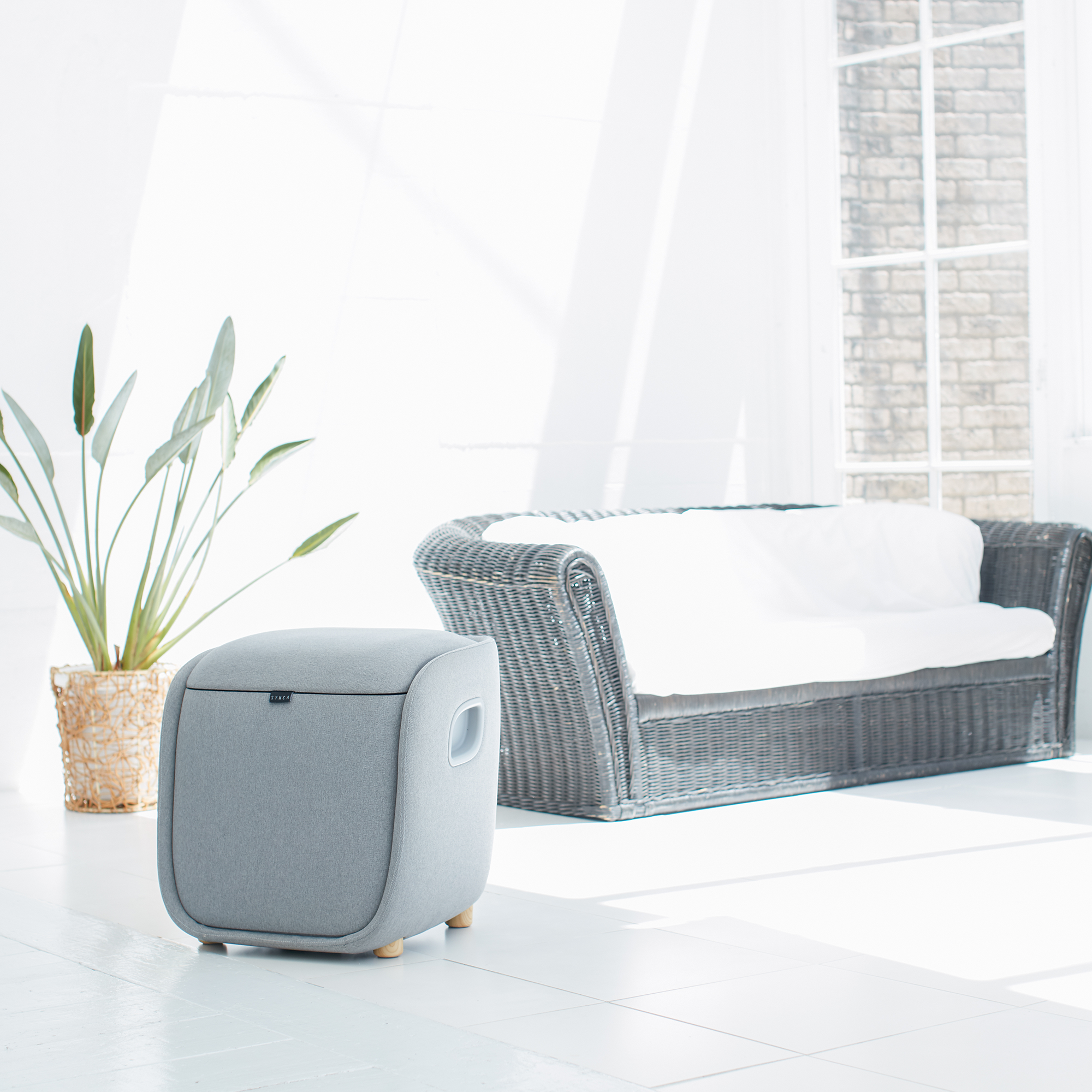 Synca Rei - Foot - Calf - Lumbar Ottoman Massager - uk.johnsonfitness.com