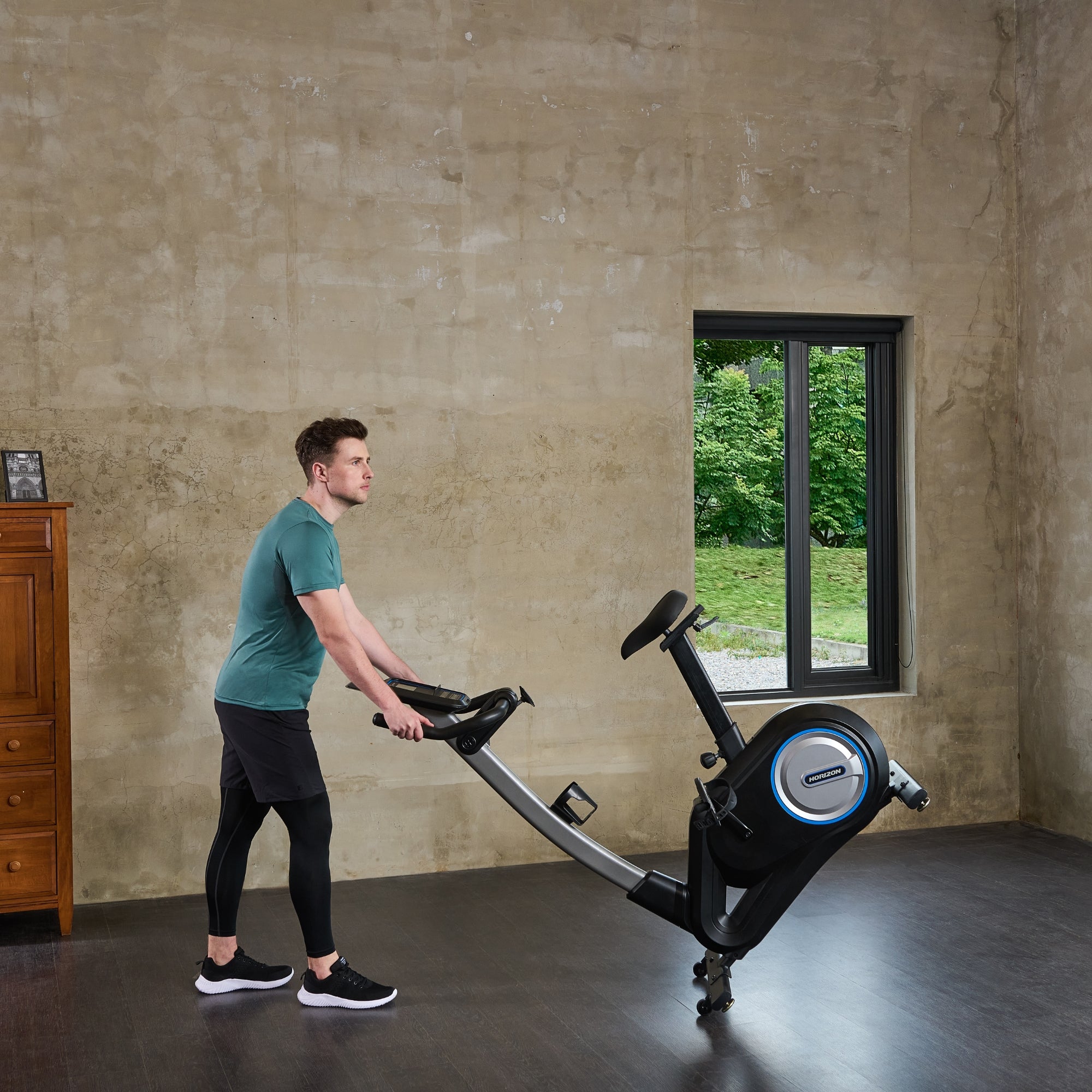 Horizon Paros 3.0 Upright Bike 10