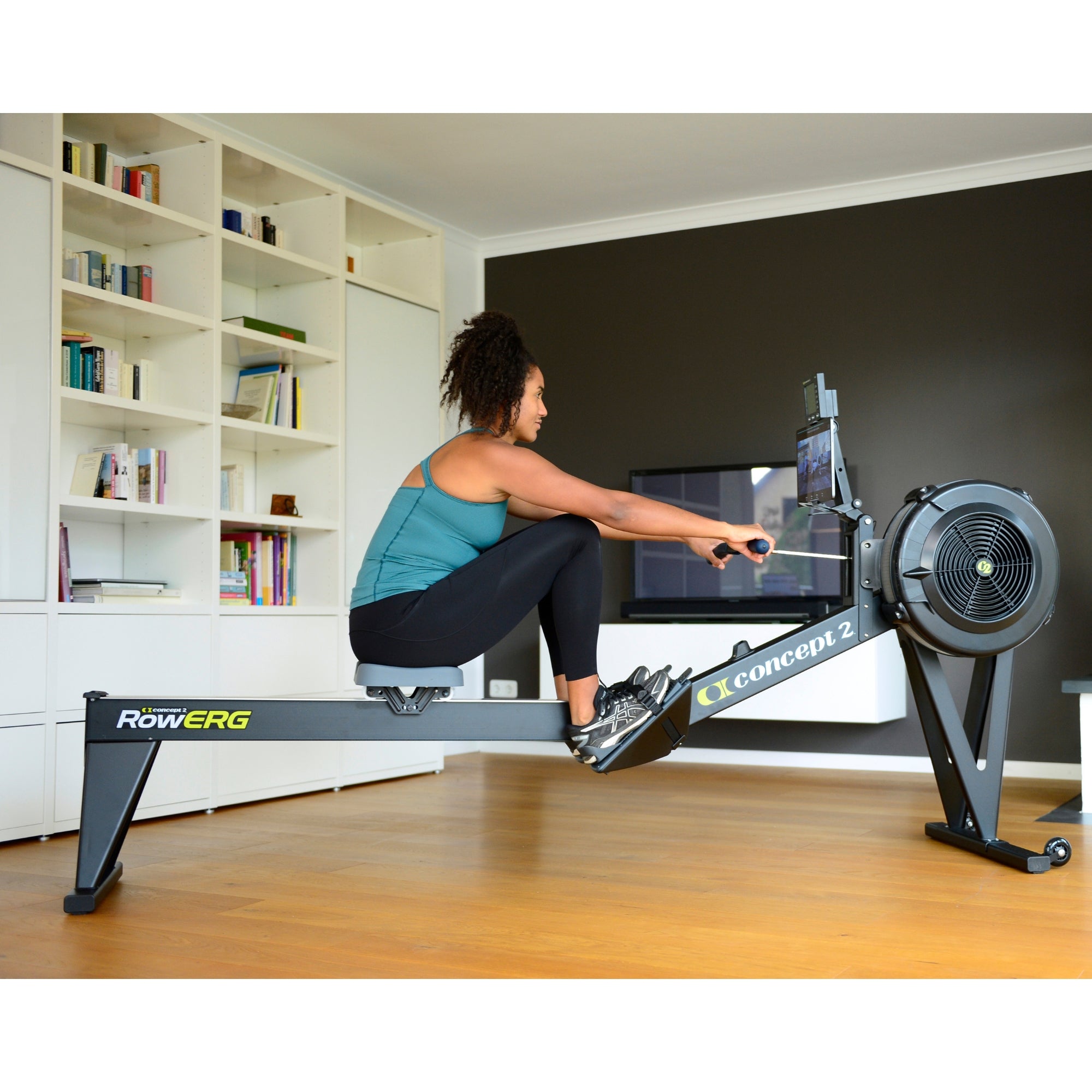 Concept 2 Rower (Black) RowErg - uk.johnsonfitness.com